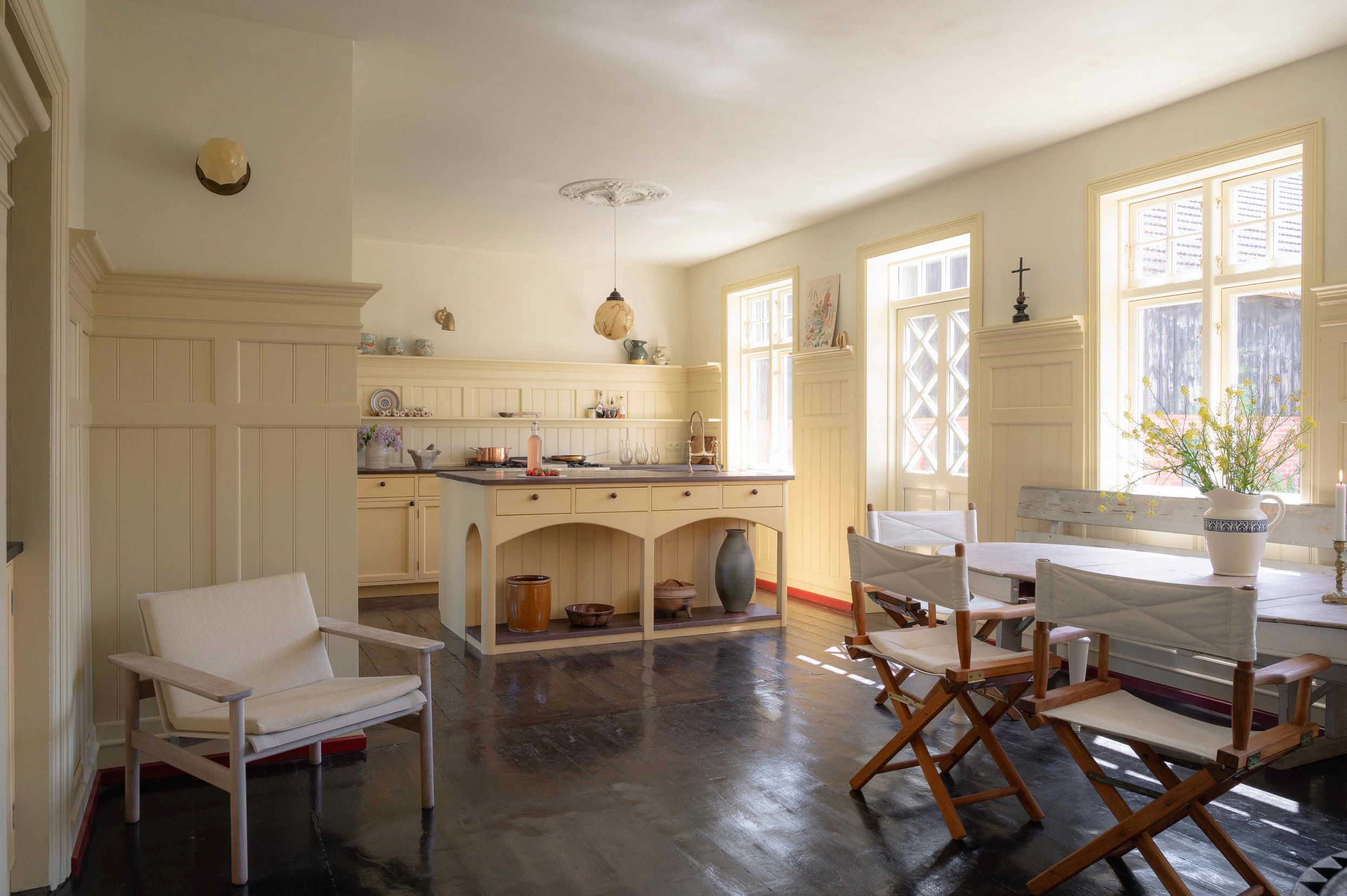 The only expert in modern stylish living